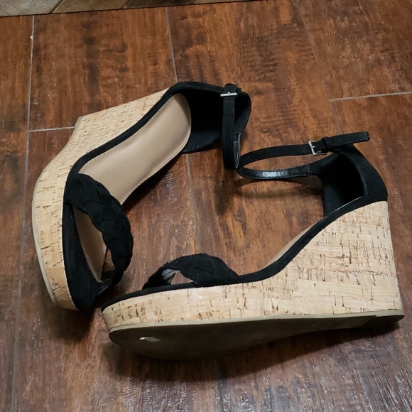Cato Women's Black Wedges Size 9 - Picture 5 of 8